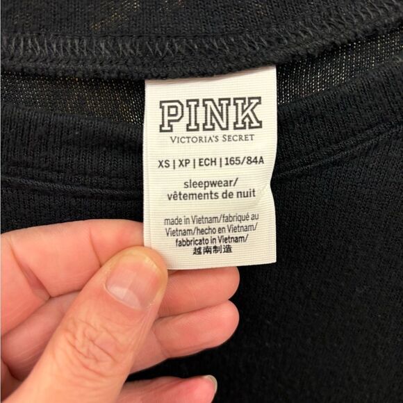 PINK Ladies XS Black Long Sleeve Top - Picture 2 of 3